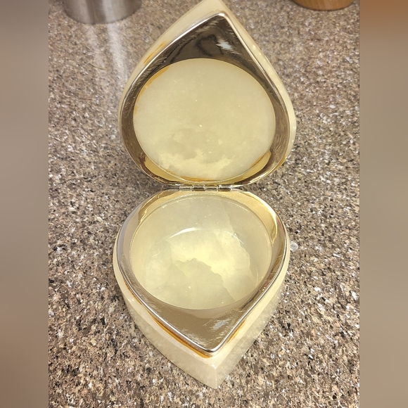 Vintage Hand Painted Alabaster Teardrop Jewelry Trinket Box - Picture 3 of 5